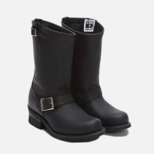 FRYE Women’s Engineer 12R Boots
